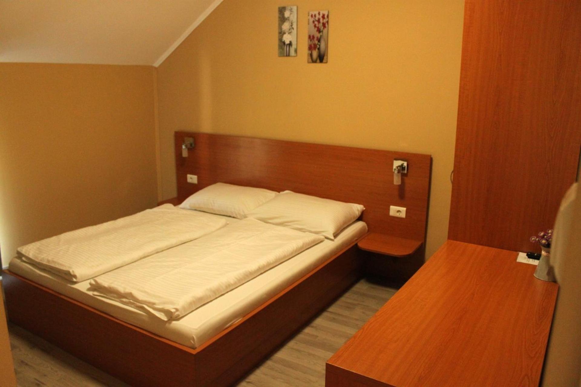 Guesthouse Rezekov Podrum Jastrebarsko Exterior foto